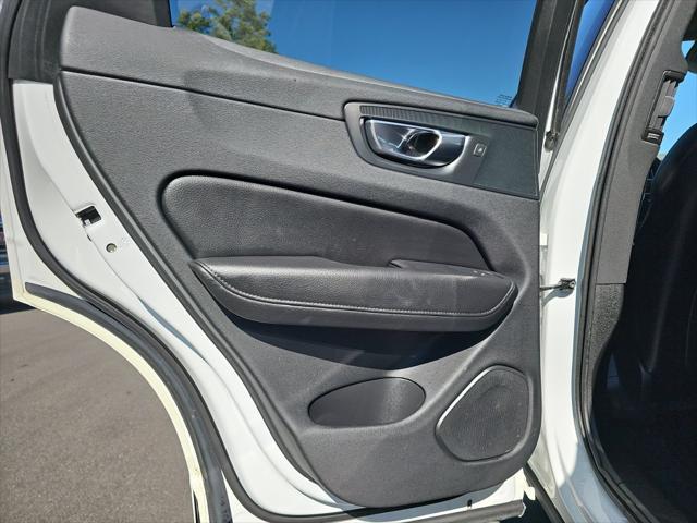 2018 Volvo XC60 - $14,998