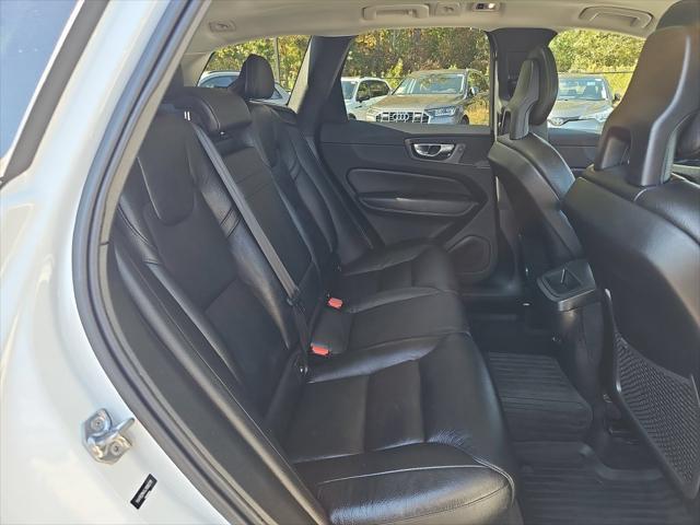 2018 Volvo XC60 - $14,998