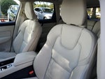 2021 XC60 Thumbnail 17