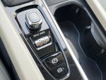 2021 XC60 Thumbnail 25
