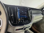 2021 XC60 Thumbnail 14