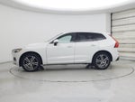 2021 XC60 Thumbnail 3