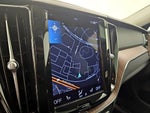 2021 XC60 Thumbnail 14