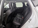 2021 XC60 Thumbnail 21