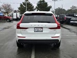2021 XC60 Thumbnail 3