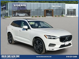 2021 Volvo XC60 with Crystal White Metallic Exterior