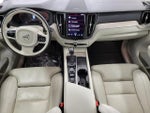 2021 XC60 Thumbnail 17
