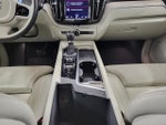 2021 XC60 Thumbnail 23