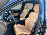 2020 XC60 Thumbnail 23