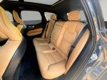 2020 XC60 Thumbnail 24