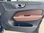 2020 XC60 Thumbnail 23