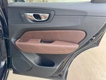 2020 XC60 Thumbnail 28