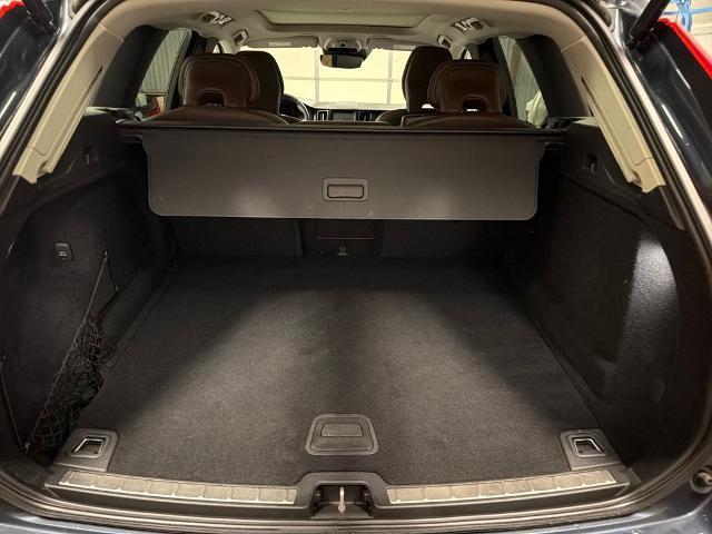 2020 Volvo XC60 - $19,501