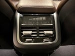 2020 XC60 Thumbnail 33