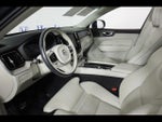 2021 XC60 Thumbnail 10