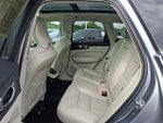 2021 XC60 Thumbnail 10