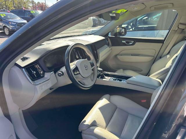 2020 Volvo XC60 - $21,498