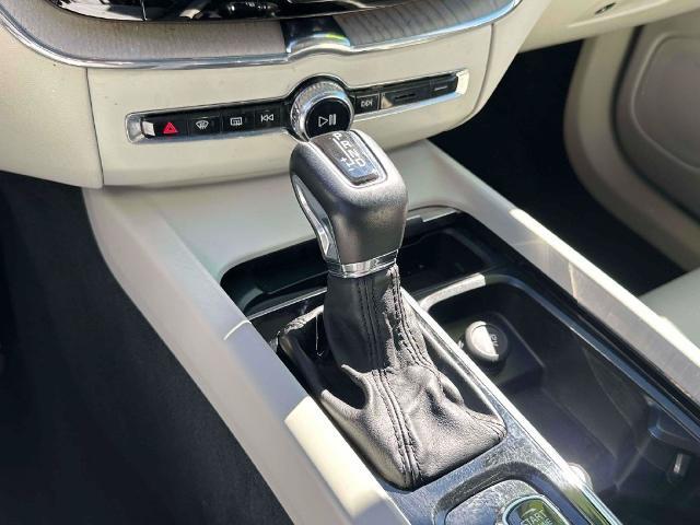 2020 Volvo XC60 - $21,498