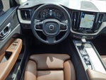 2020 XC60 Thumbnail 11
