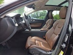 2020 XC60 Thumbnail 13