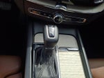 2020 XC60 Thumbnail 15