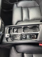 2020 XC60 Thumbnail 34