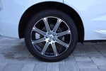 2021 XC60 Thumbnail 12