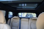 2021 XC60 Thumbnail 28