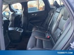 2021 XC60 Thumbnail 13