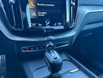 2020 XC60 Thumbnail 16