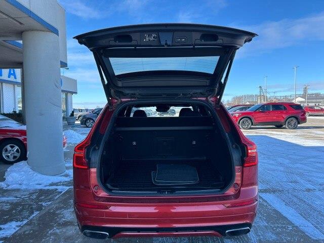 2020 Volvo XC60 - $20,799