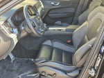2021 XC60 Thumbnail 8