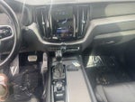 2021 XC60 Thumbnail 16