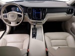 2022 V60 Cross Country Thumbnail 9