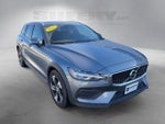 2020 V60 Cross Country Thumbnail 2