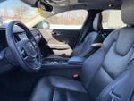 2020 V60 Cross Country Thumbnail 24