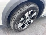 2022 V60 Cross Country Thumbnail 2