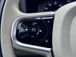 2022 V60 Cross Country Thumbnail 26