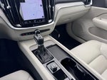 2022 V60 Cross Country Thumbnail 34