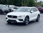 2022 V60 Cross Country Thumbnail 37