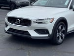 2022 V60 Cross Country Thumbnail 38