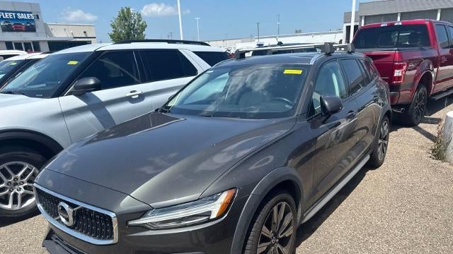 2020 Volvo V60 Cross Country T5