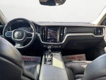 2021 V60 Cross Country Thumbnail 10