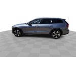 2020 V60 Cross Country Thumbnail 6