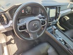 2020 V60 Cross Country Thumbnail 10