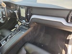 2020 V60 Cross Country Thumbnail 29