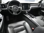 2020 V60 Cross Country Thumbnail 12