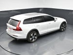 2020 V60 Cross Country Thumbnail 24