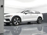 2020 V60 Cross Country Thumbnail 31
