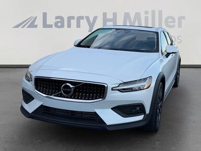Photo of a 2021 Volvo V60 Cross Country AWD T5 4DR Wagon for sale